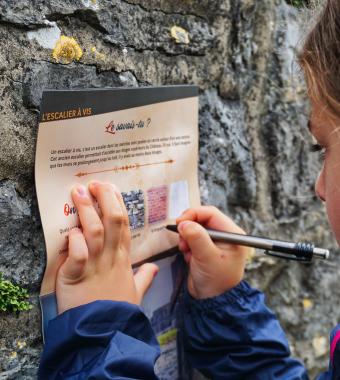 Livret de jeux © château féodal de Moha