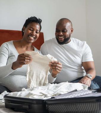 Préparer tout le nécessaire dans votre valise pour la maternité